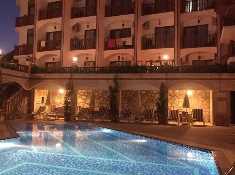 Ates Otel