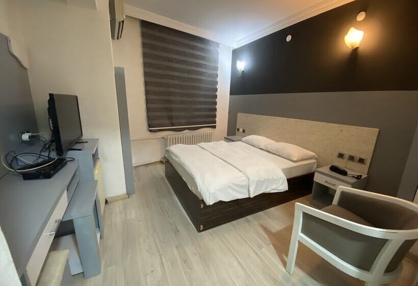 مبيت وإفطار Sera