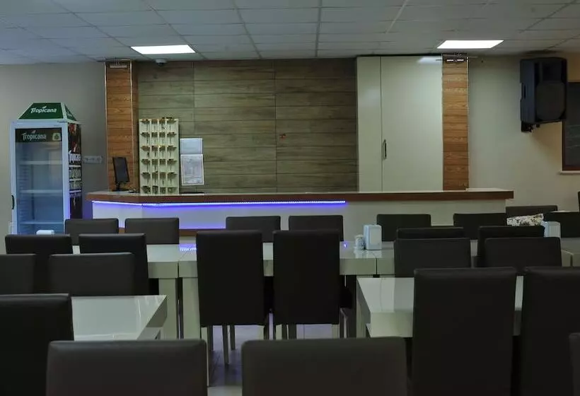 Cam Motel