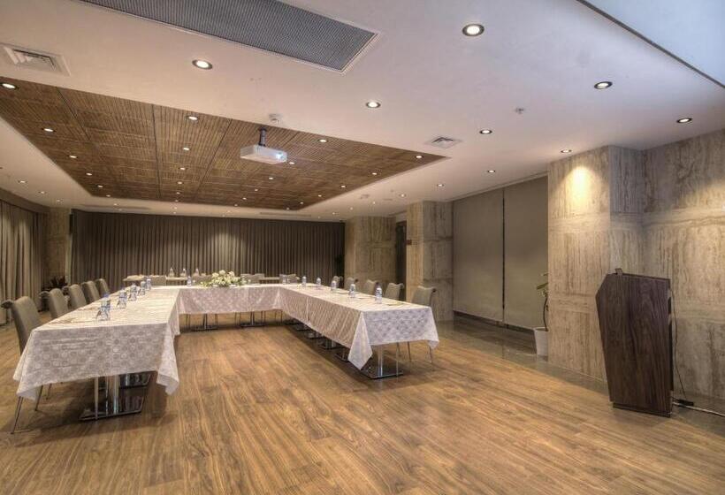 酒店 Fesa Business