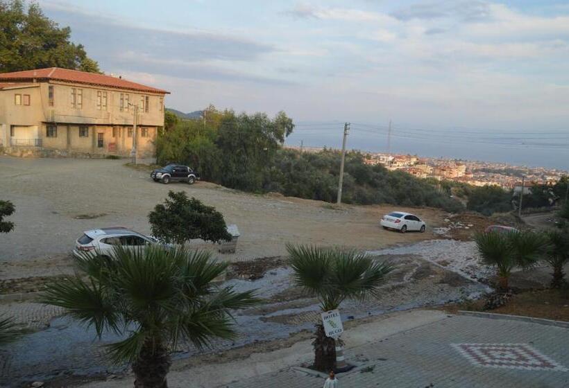 בית מלון כפרי Hugo