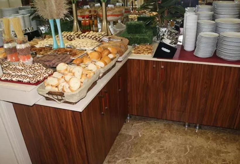 هتل Mesnevi