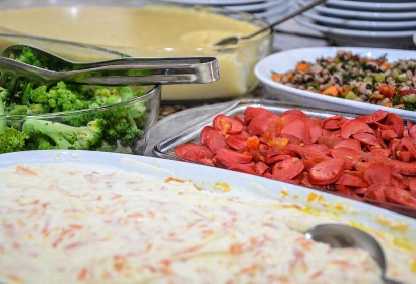 בית מלון כפרי Perla