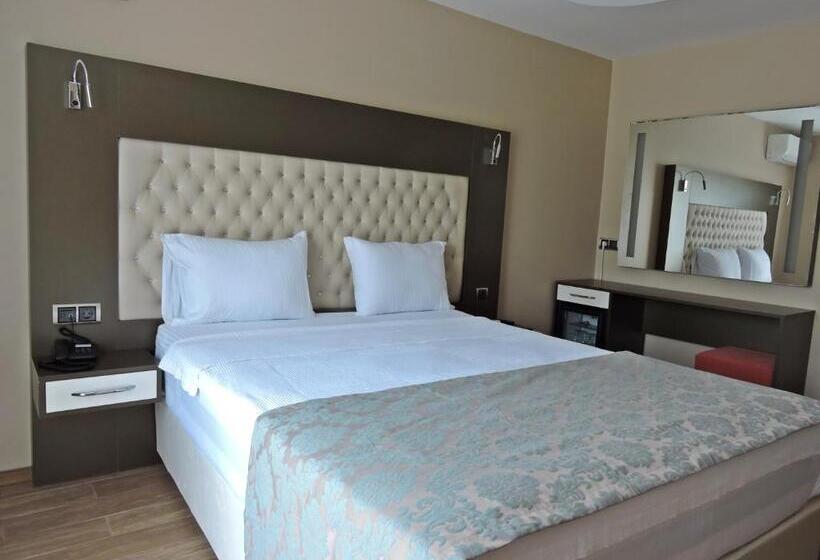 בית מלון כפרי Senler Boutique