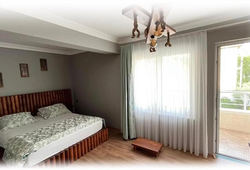 בית מלון כפרי Senler Boutique