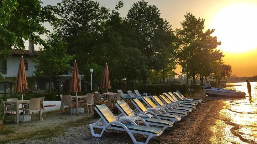 בית מלון כפרי Senler Boutique