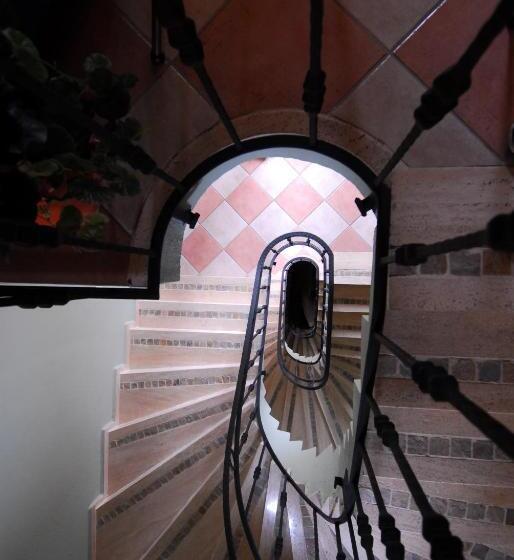 فندق Villa Danlin