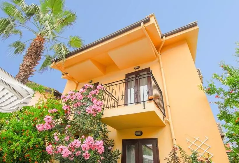 ホテル Villa Danlin
