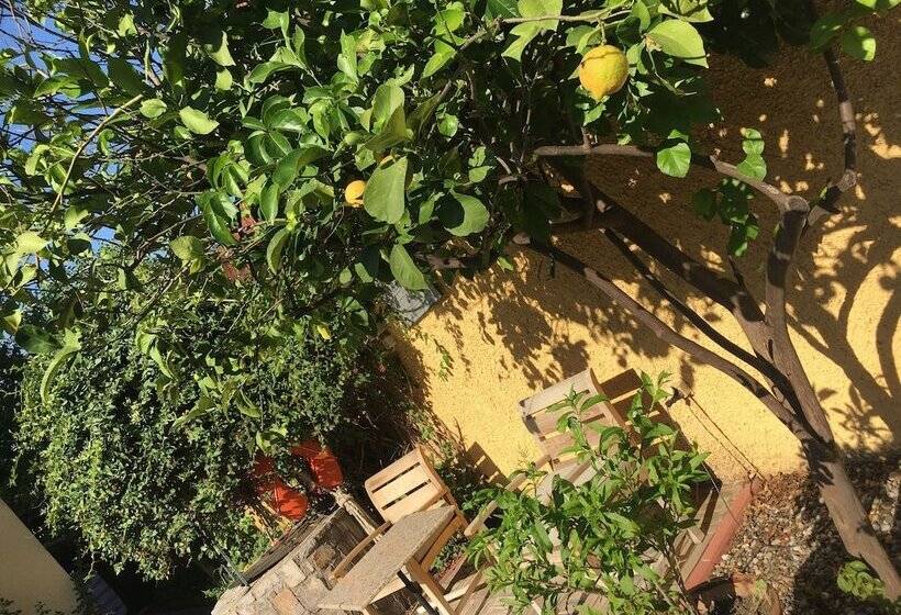 فندق Villa Danlin