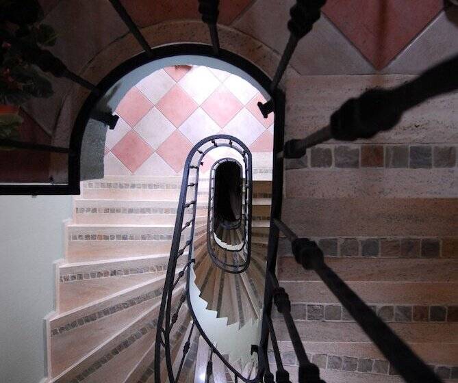 فندق Villa Danlin