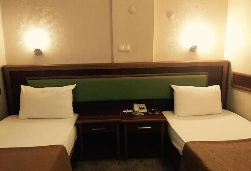 בית מלון כפרי Villa Marina