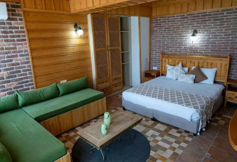 Hotelli Villa Marine