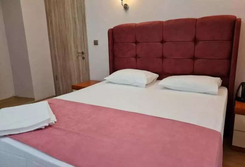 Hotelli Yıldız