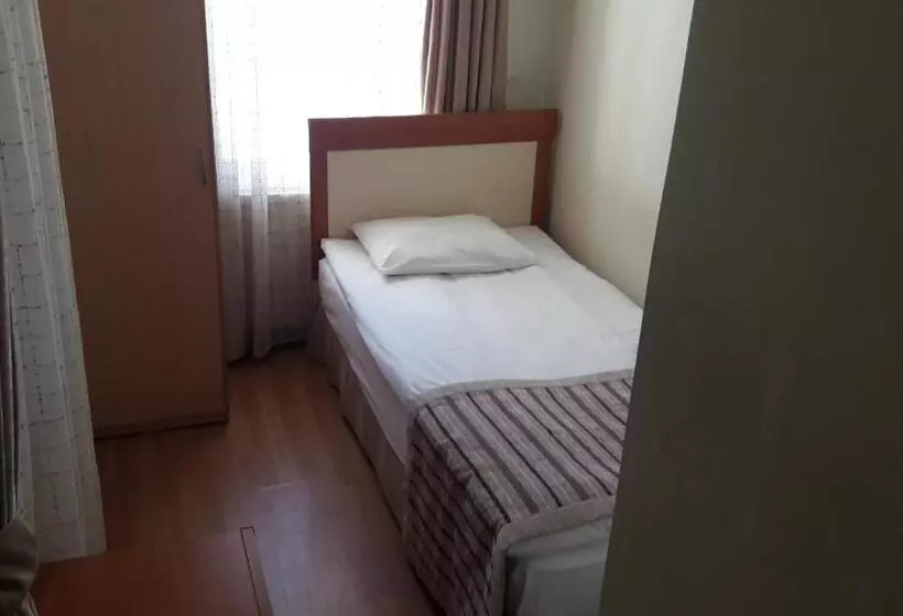 Hotelli Yıldız
