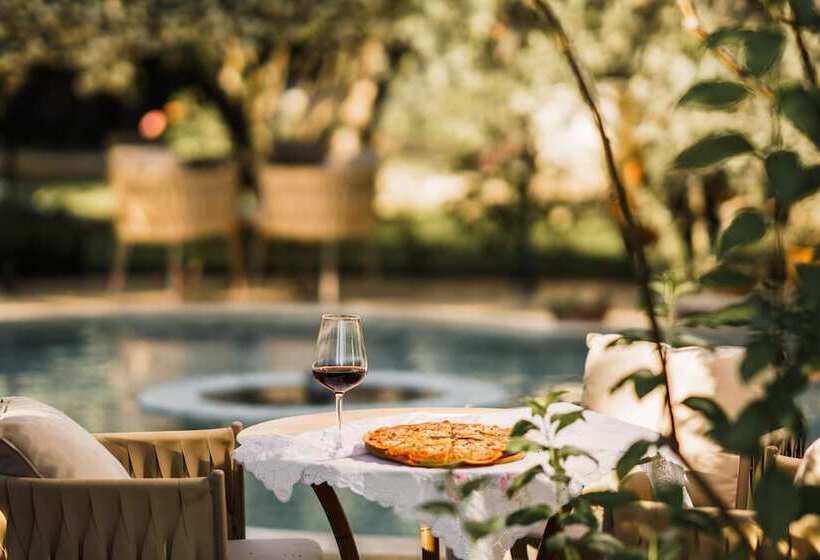 Motel Gurel Garden House