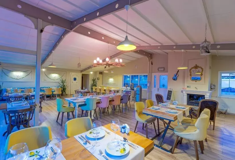 Motelli Gurel Garden House
