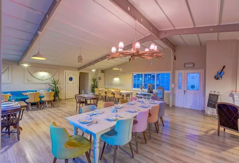 Motelli Gurel Garden House