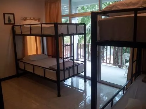 هاستل Baan Tai Backpackers