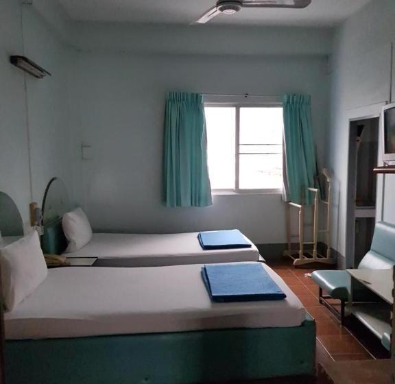 בית מלון כפרי Anodard