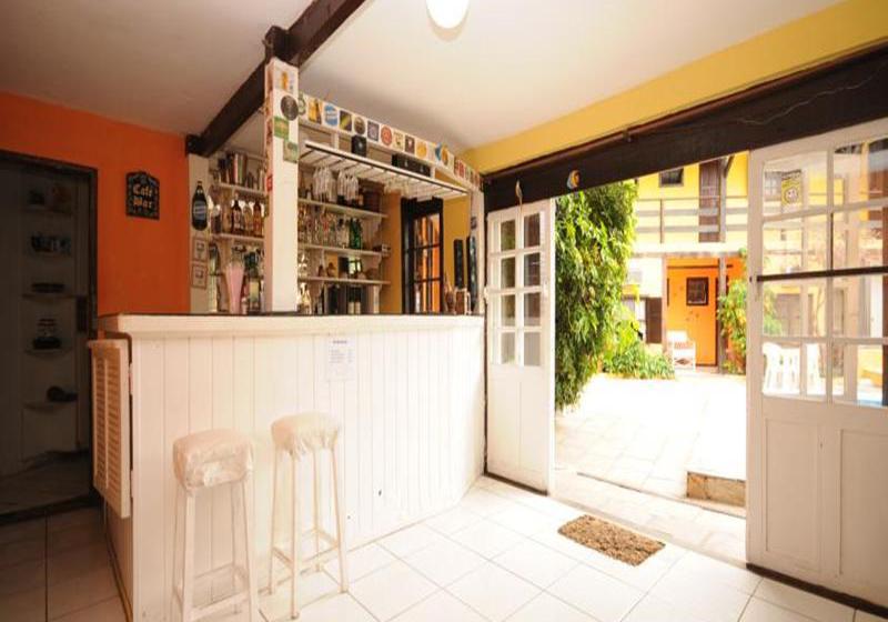 酒店 Buzios Mandarine Pousada