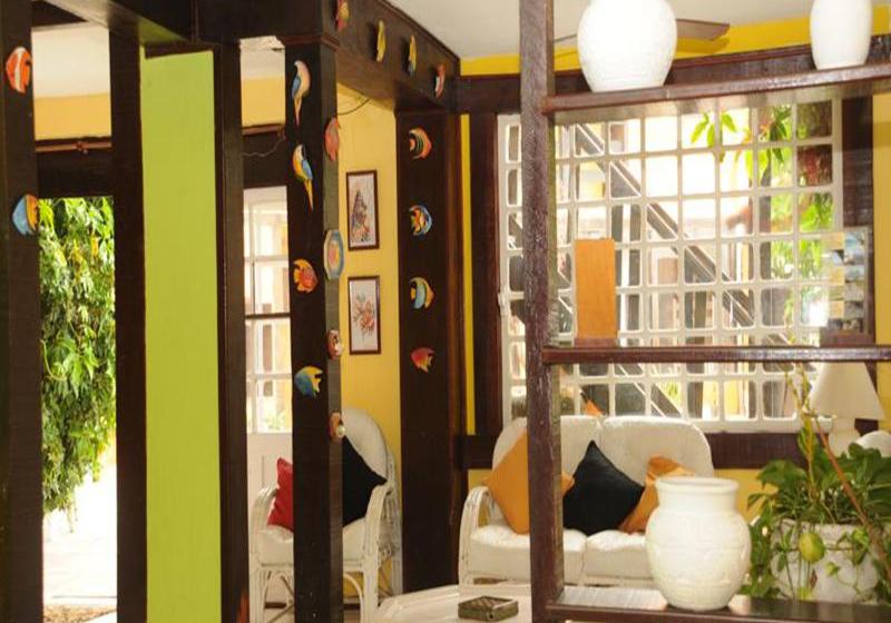 酒店 Buzios Mandarine Pousada