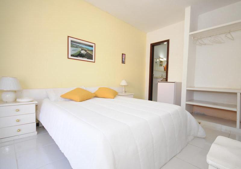 酒店 Buzios Mandarine Pousada