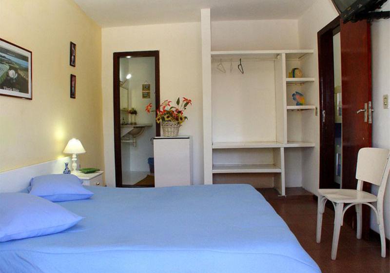 酒店 Buzios Mandarine Pousada