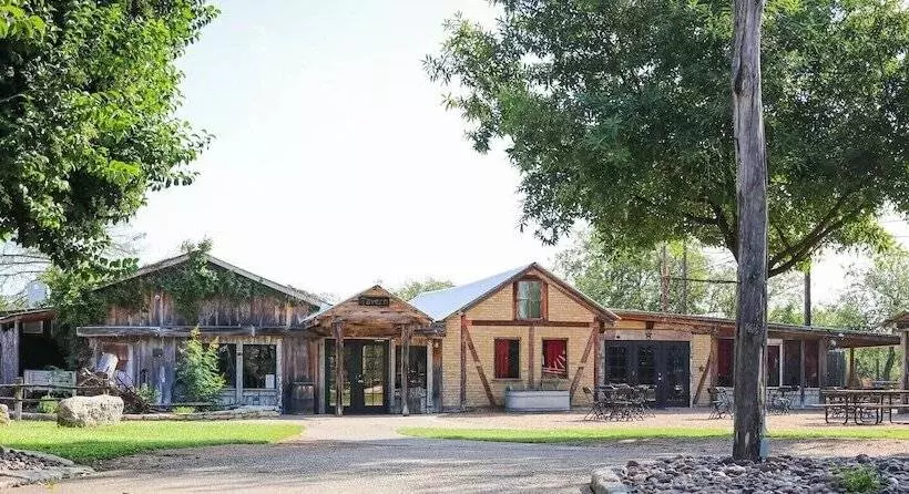 ホテル Gruene Homestead Inn