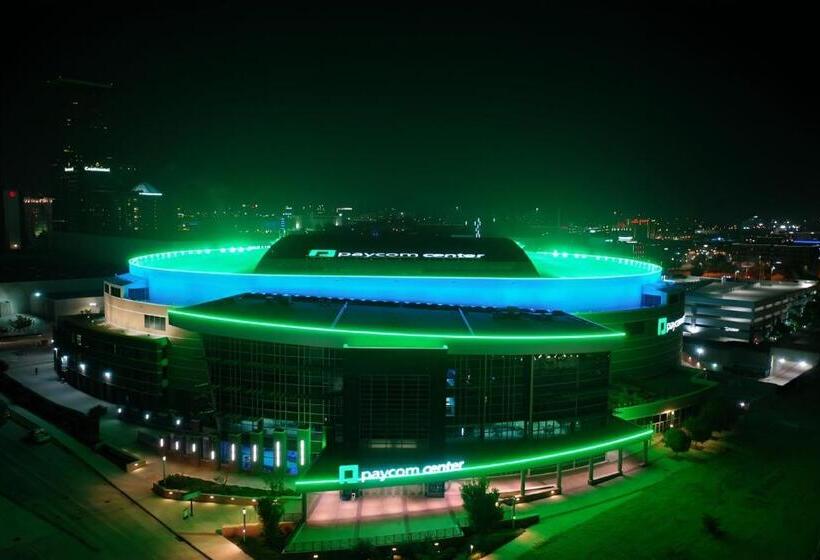 בית מלון כפרי Holiday Inn Express & Suites Moore, An Ihg