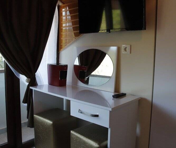 בית מלון כפרי Parus