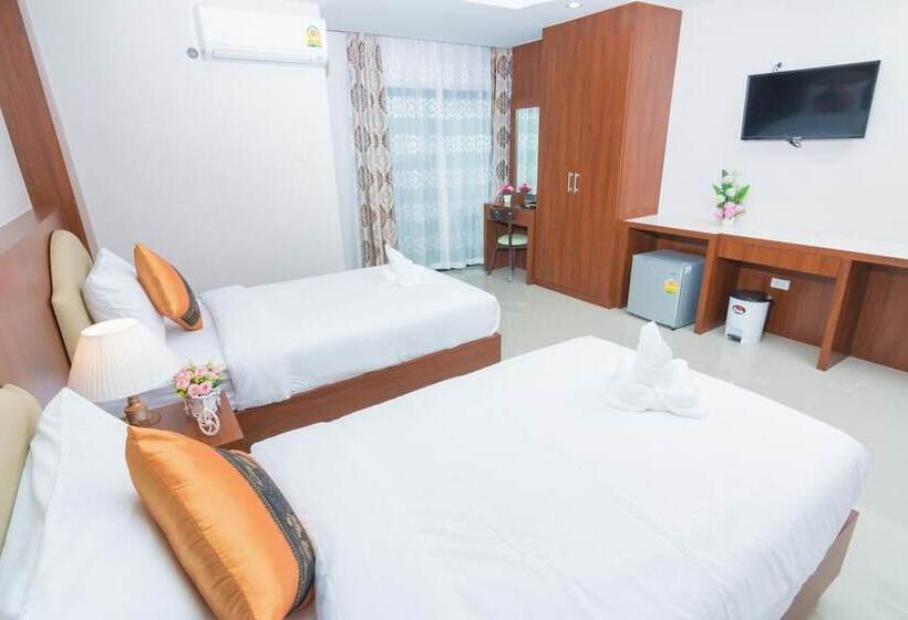 Hotel Samrong Garden