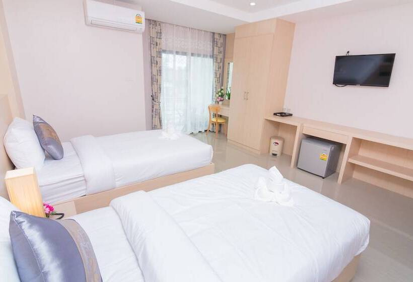 Hotel Samrong Garden