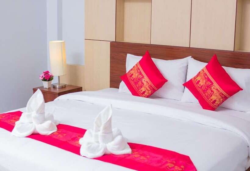 Hotel Samrong Garden