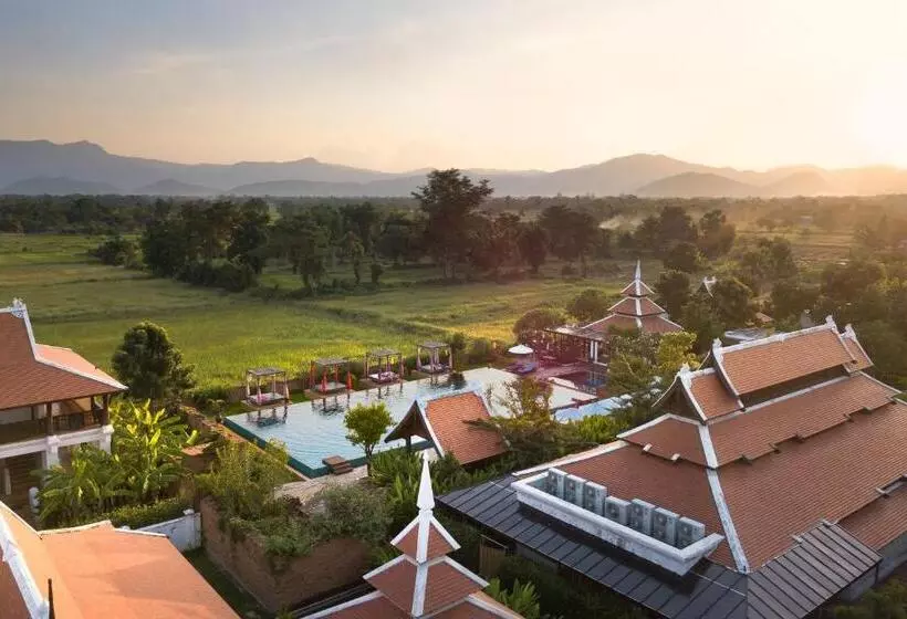 هتل Sriwilai Sukhothai