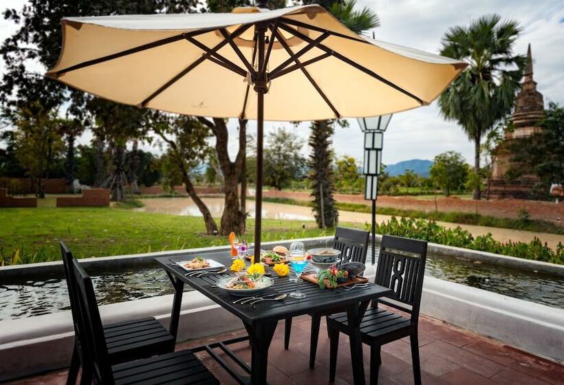 Отель Sriwilai Sukhothai