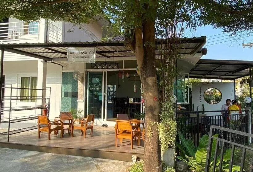 ホテル Thanavill Resort