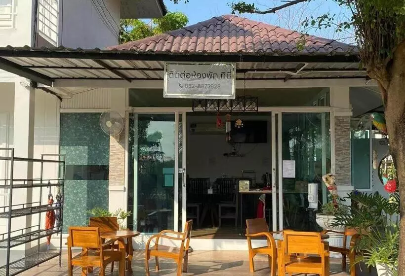 ホテル Thanavill Resort