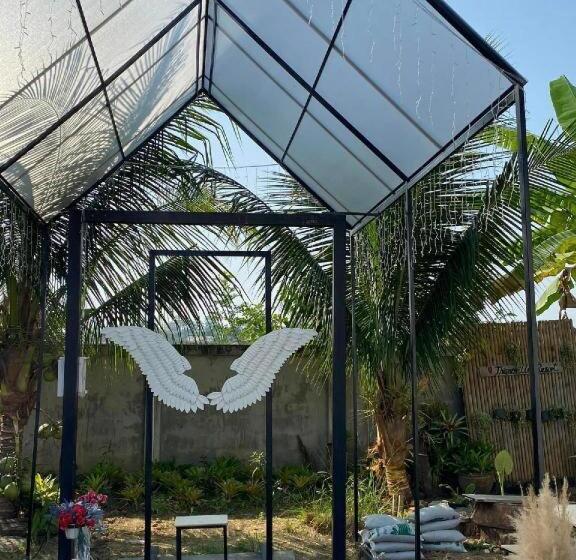 בית מלון כפרי Thanavill Resort