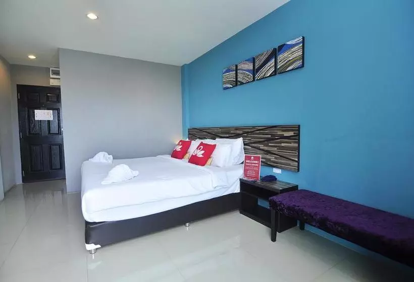 ホテル Zen Rooms Kingkaew 45