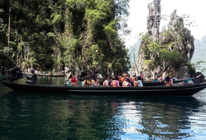 Khao Sok Holiday Resort