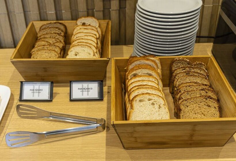 M383 Hotel Bariloche