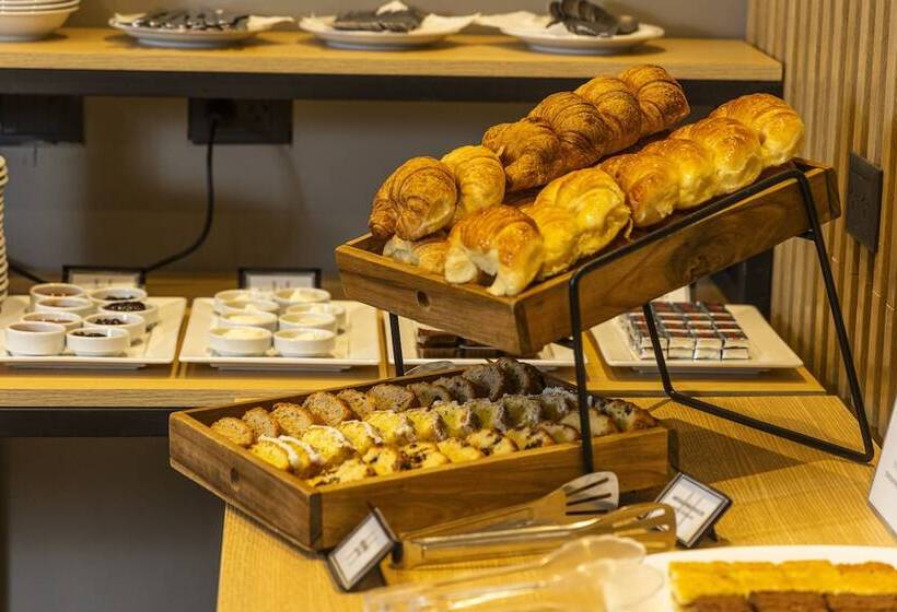 M383 Hotel Bariloche