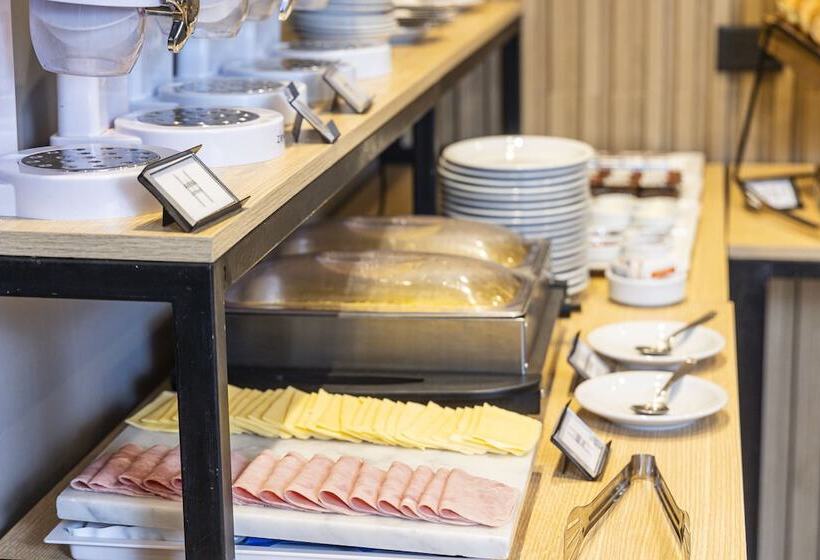 M383 Hotel Bariloche