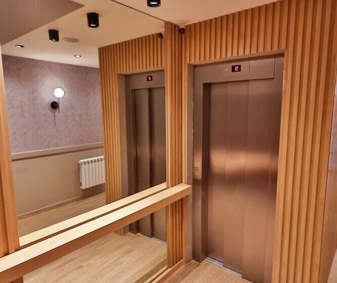 M383 Hotel Bariloche