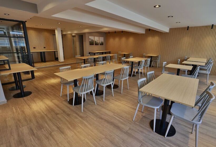 M383 Hotel Bariloche