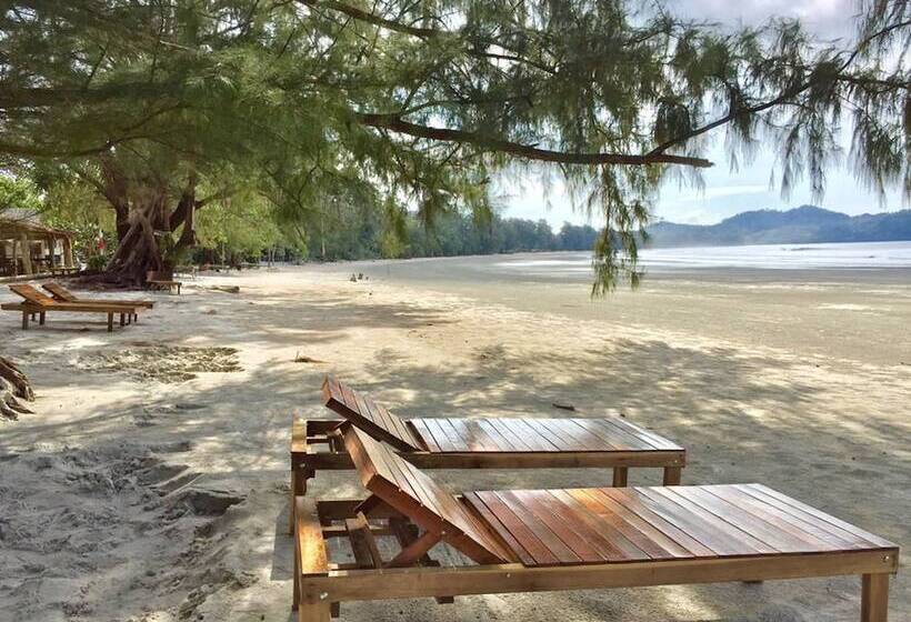 渡假胜地  Laong Lay