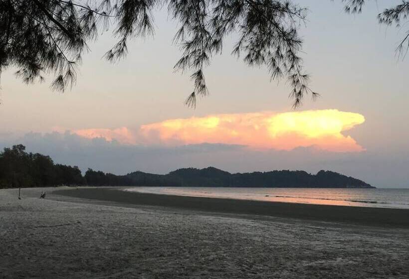 渡假胜地  Laong Lay