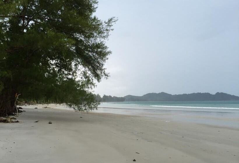 渡假胜地  Laong Lay