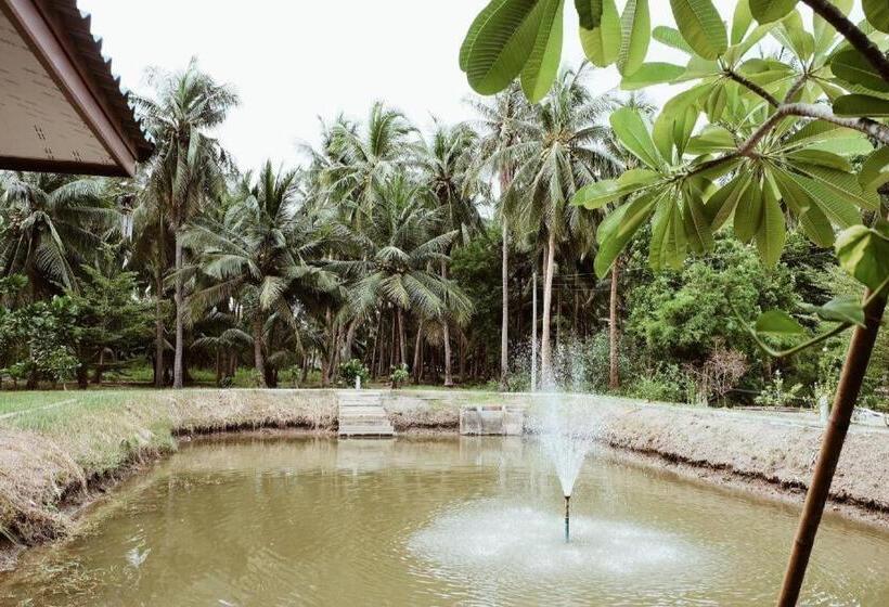 Ruennamyen Resort Amphawa