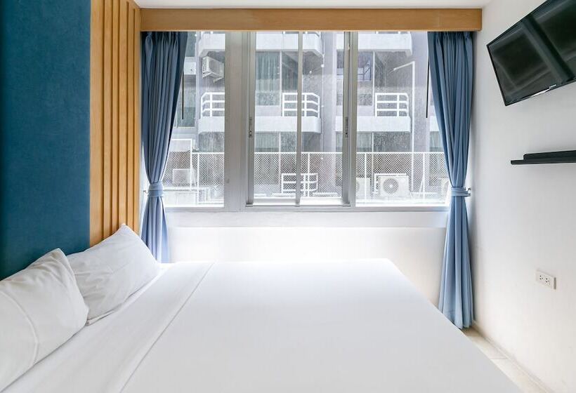 The Bedrooms Hostel Pattaya